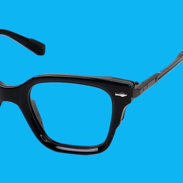 2026/09/40754.jpg Glossy Black Square