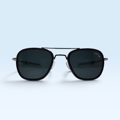 RE Aviator