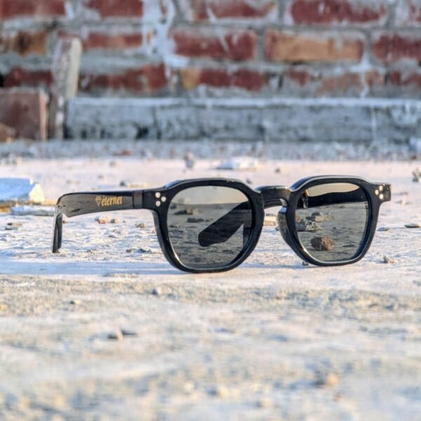BOLD Black 0415