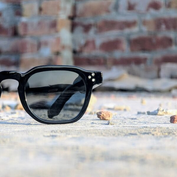 BOLD Black 0415